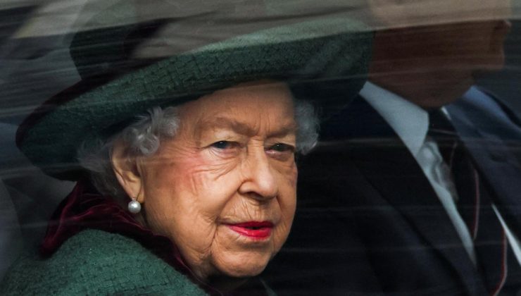 Kraliçe Elizabeth ölümünün birinci yılında anılıyor