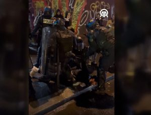 Paris polisinden Filistin destekçilerine şiddet