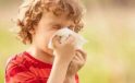 Alerjik çocuklar polenlerin yoğun olduğu saatlerde dışarı çıkmamalı