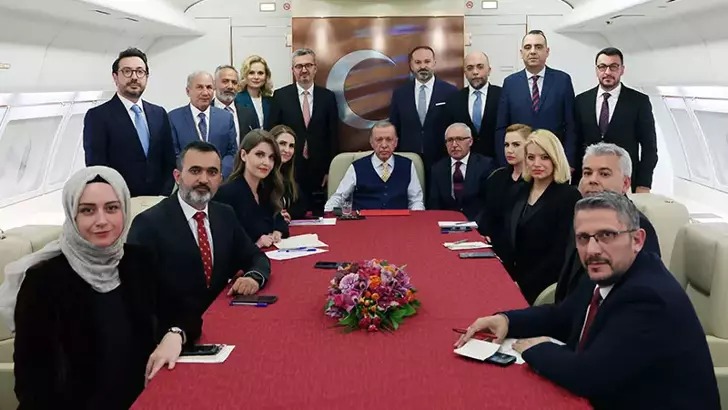 Erdoğan Irak dönüşü uçakta gazetecilerle sohbet etti