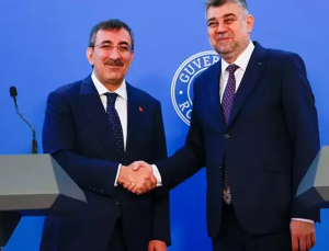 Cevdet Yılmaz Romanya Başbakanı Ciolacu ile görüştü
