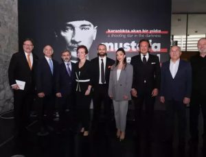 Ankara’da Karanlıkta Akan Bir Yıldız: Mustafa Kemal Atatürk sergisi