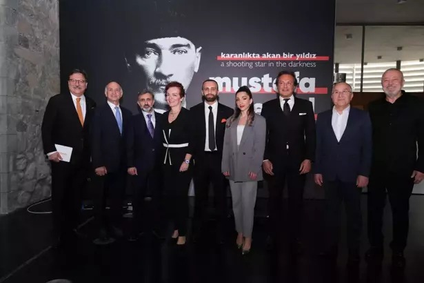 Ankara’da Karanlıkta Akan Bir Yıldız: Mustafa Kemal Atatürk sergisi